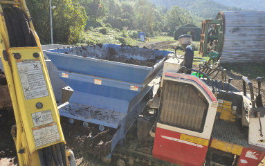 지렁이농장 사진_20250529_5