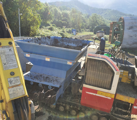 지렁이농장 사진_20250529_5